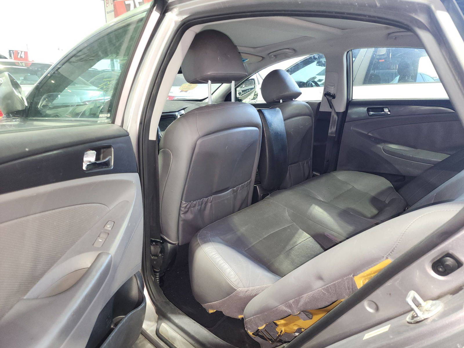 HYUNDAI SONATA 2013 - Marhaba Auction Used Cars - Image 7