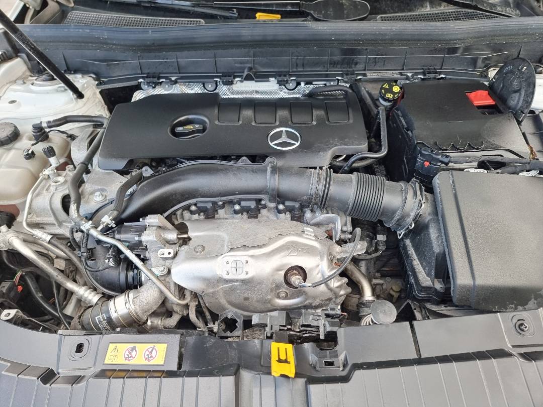 MERCEDES BENZ GLB 250 2023 - Marhaba Auction Used Cars - Image 10