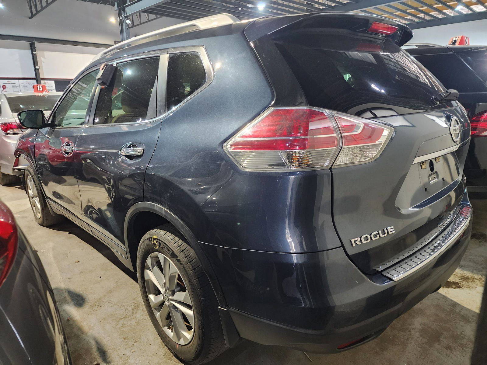 2014 NISSAN ROGUE — 172523 Miles — Lot 810592 — Al Quoz - Marhaba Auctions Used Cars - Image 5