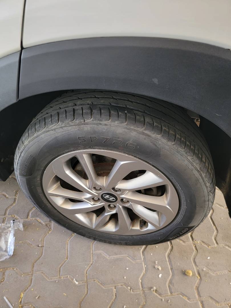 2019 HYUNDAI TUCSON — 172053 Miles — Lot KU889617 — Main - Marhaba Auctions Used Cars - Image 8