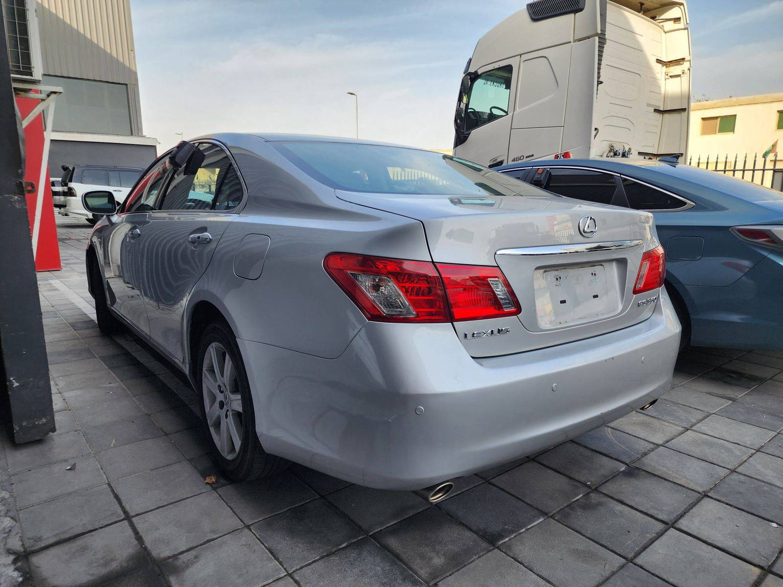 2007 LEXUS ES 350 — 127544 KM — Lot 049422 — Main - Marhaba Auctions Used Cars - Image 6