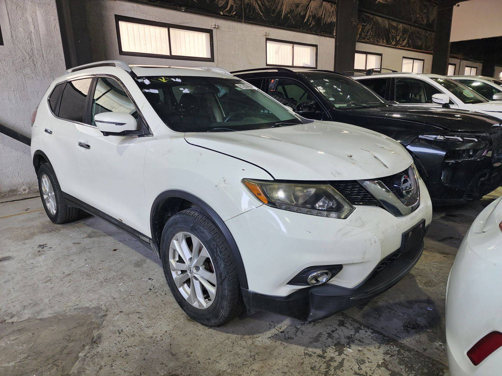 2016 NISSAN ROGUE — 216459 KM — Lot 7GC816673 — Souq - Marhaba Auctions Used Cars - Image 4