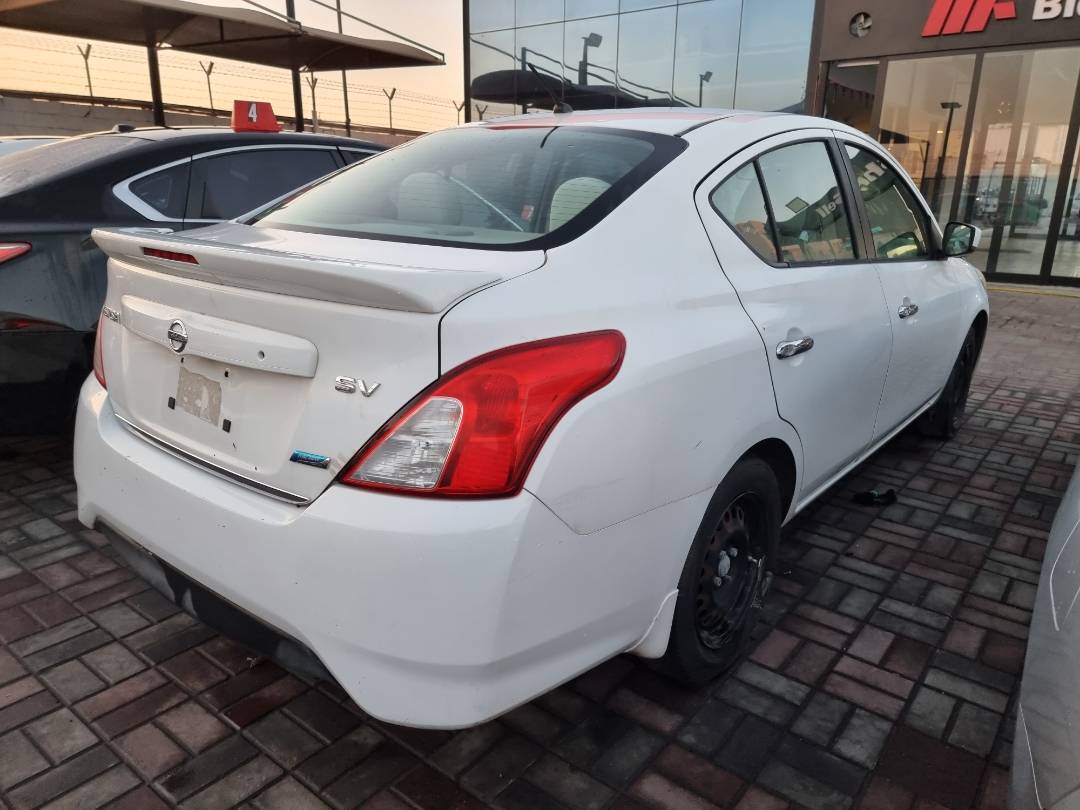 2015 NISSAN VERSA — 161955 Miles — Lot 215487 — Ind. 12 - Marhaba Auctions Used Cars - Image 4