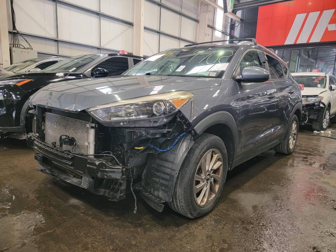 2016 HYUNDAI TUCSON — 161821 Miles — Lot GU059402 — Main - Marhaba Auctions Used Cars - Image 5