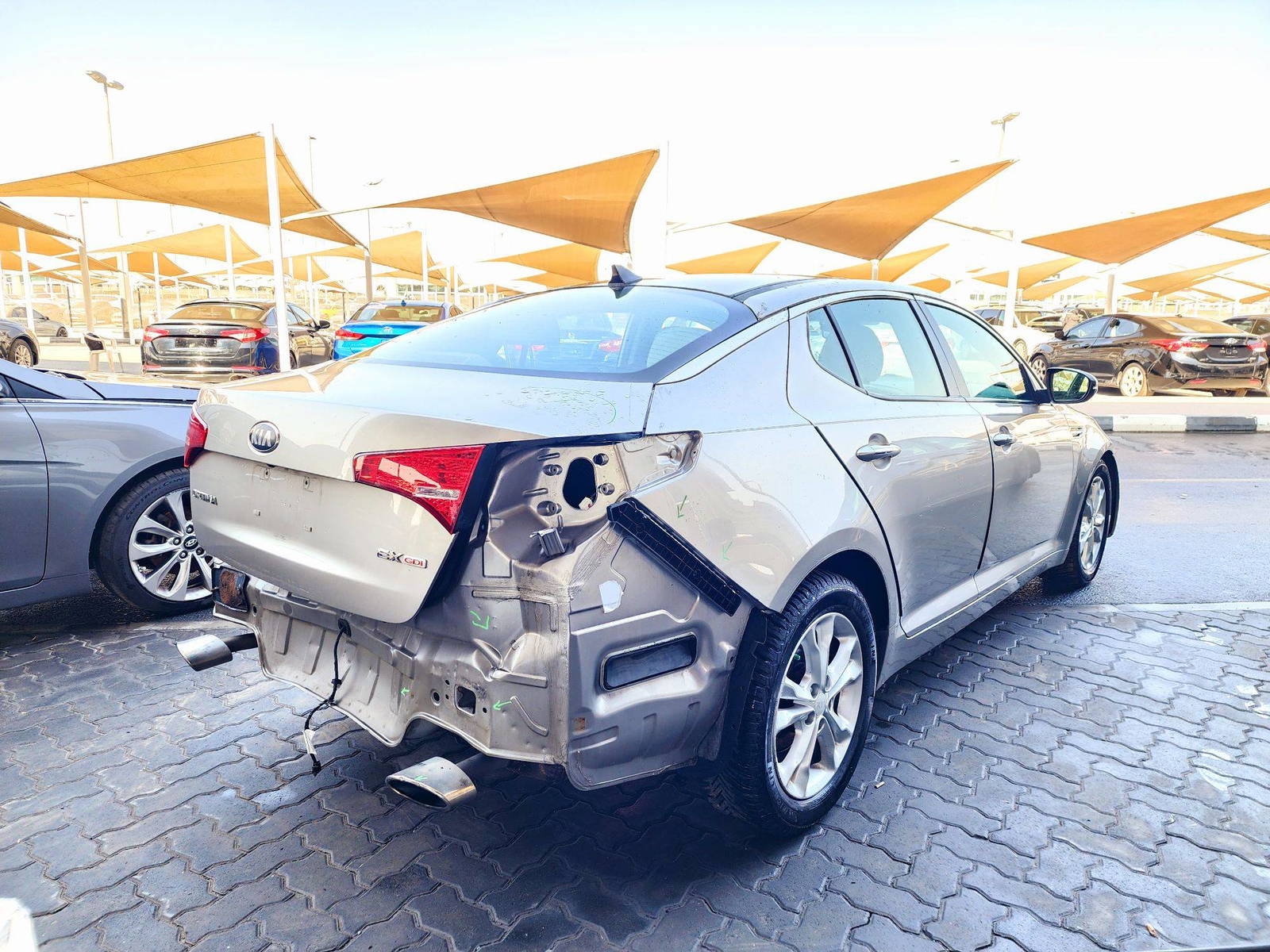 2013 KIA OPTIMA — 160379 Miles — Lot 40811196 — Souq - Marhaba Auctions Used Cars - Image 4