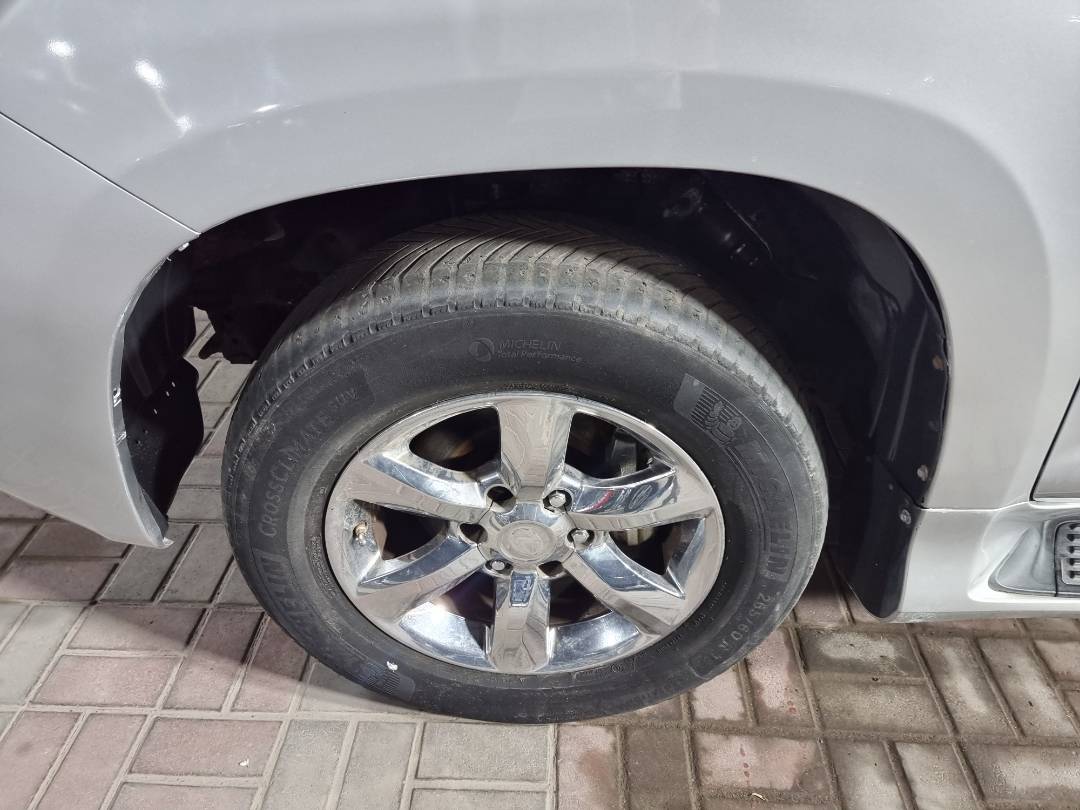 2011 LEXUS GX 460 — 176053 Miles — Lot 40975211 — Main - Marhaba Auctions Used Cars - Image 11