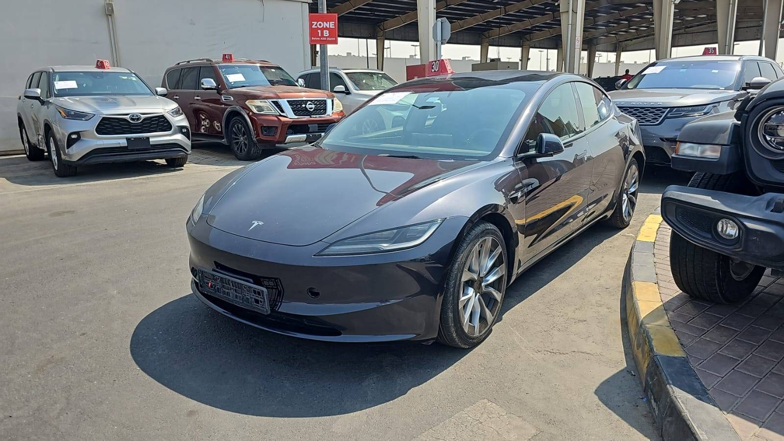 Tesla Model 3 2024 view 2