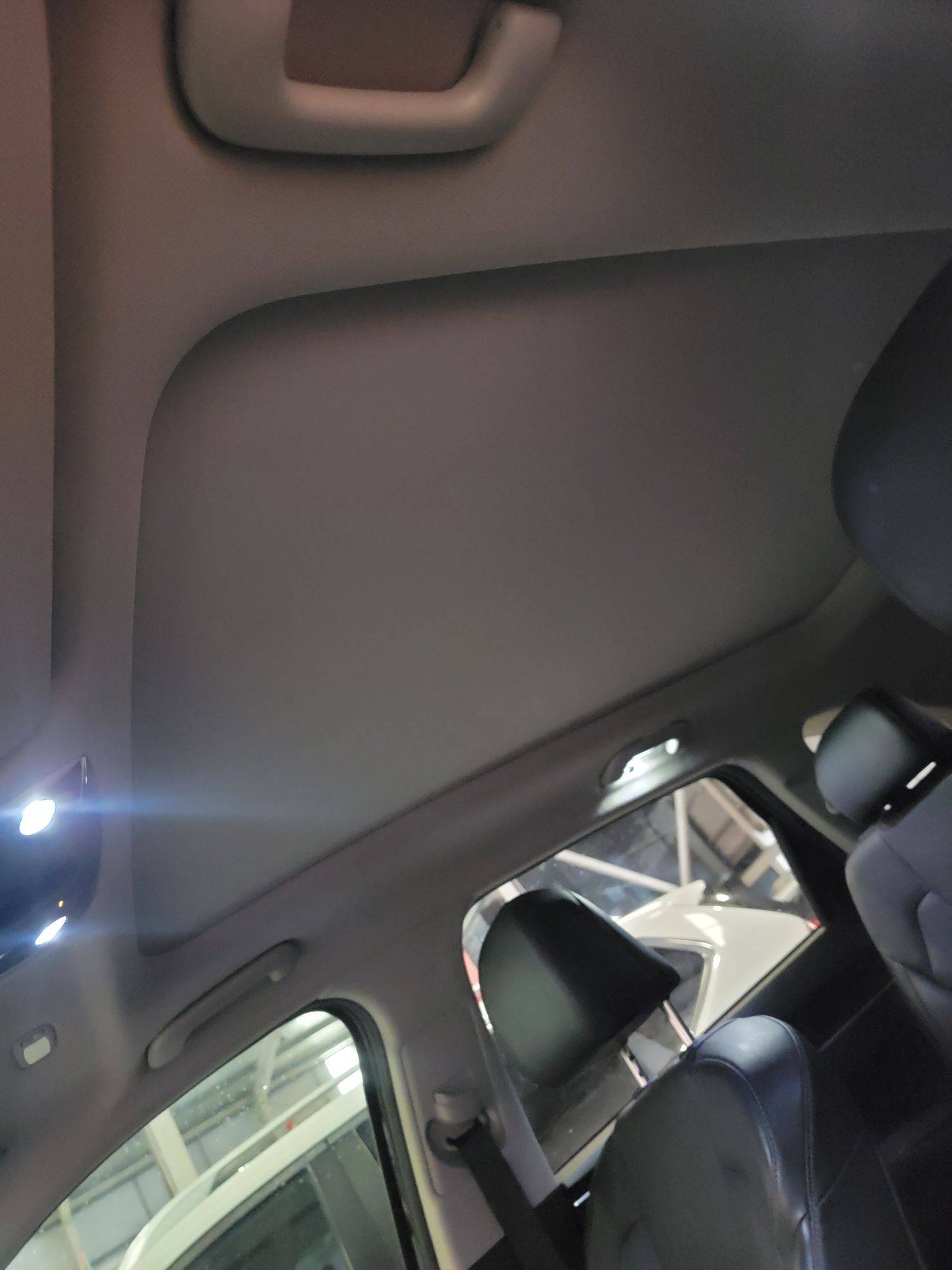 KIA SORENTO 2021 - Marhaba Auction Used Cars - Image 9