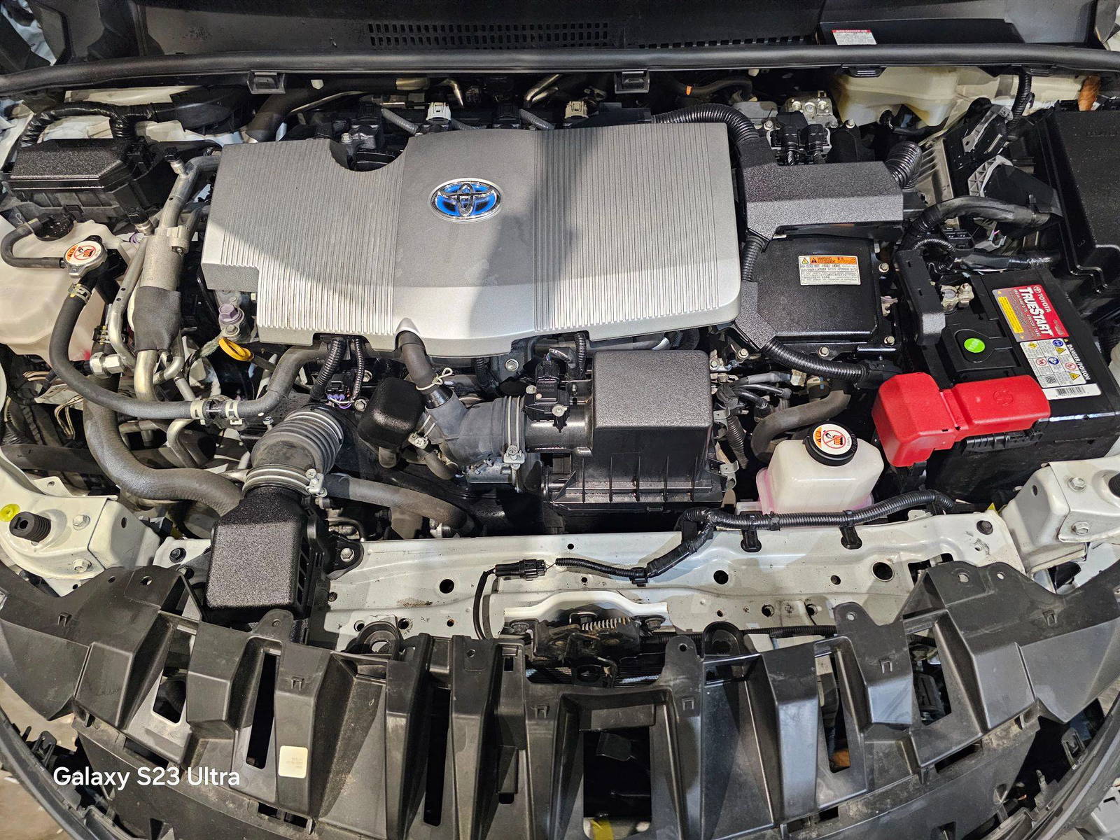 TOYOTA PRIUS PRIME 2021 - Marhaba Auction Used Cars - Image 10