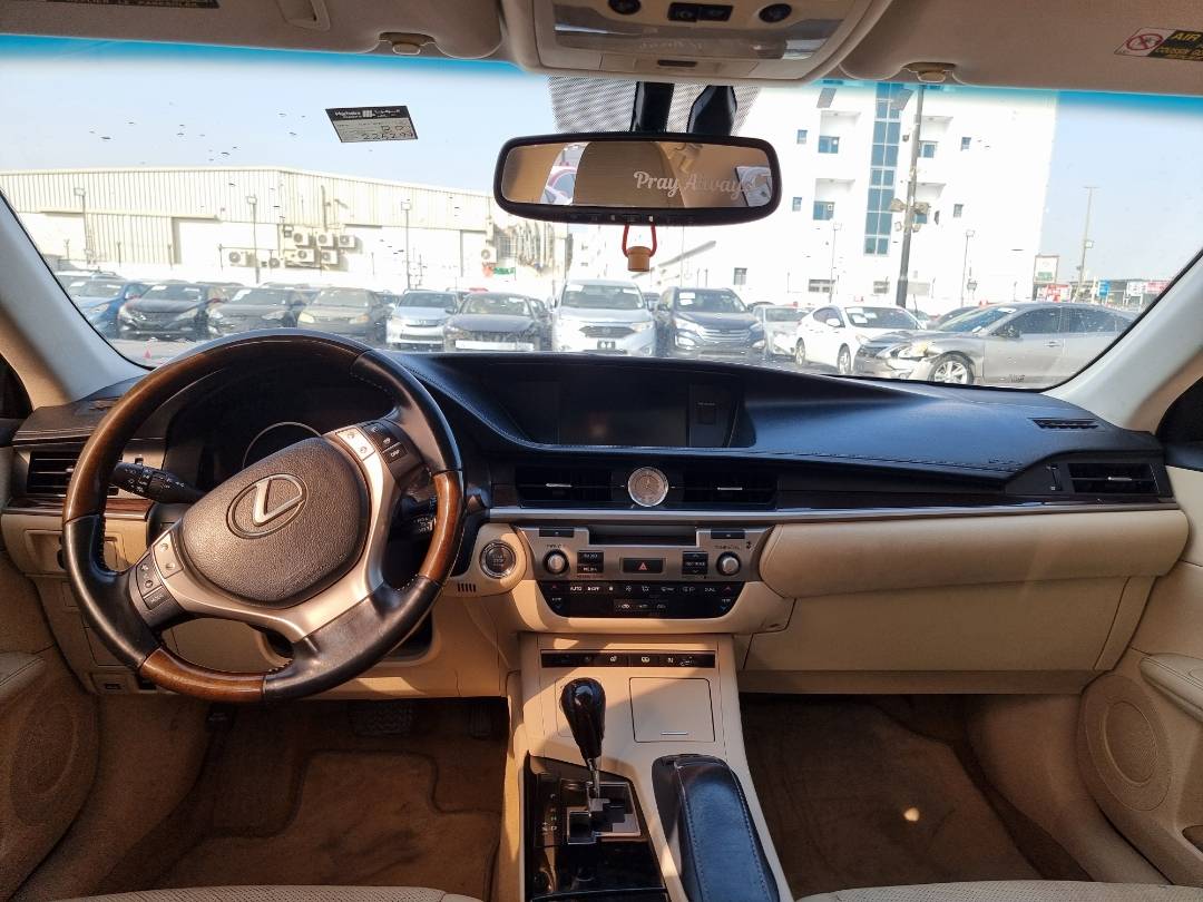 2013 LEXUS ES 350 — 225299 Miles — Lot 2055499 — Ind. 12 - Marhaba Auctions Used Cars - Image 8
