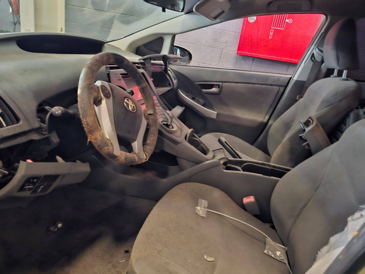 2010 TOYOTA PRIUS — 277253 Miles — Lot A0165222 — Main - Marhaba Auctions Used Cars - Image 7