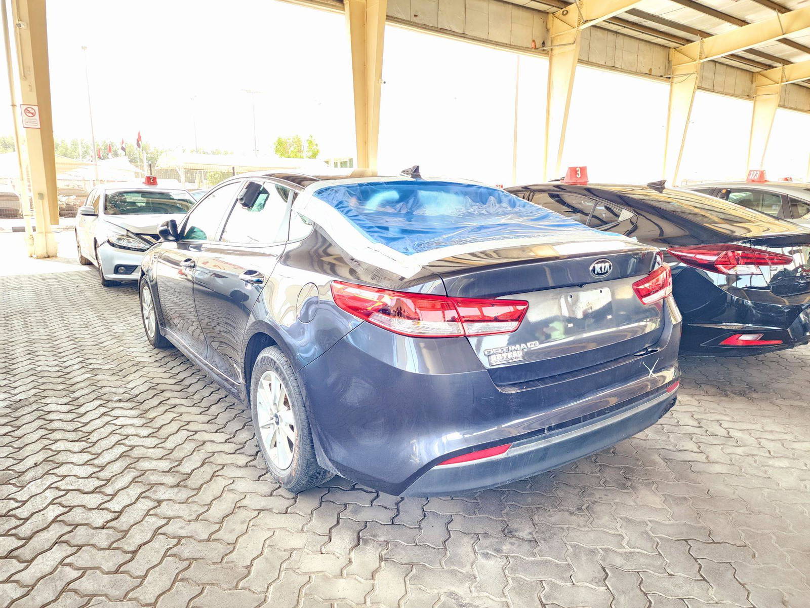 2017 KIA OPTIMA — 133459 Miles — Lot 82930904 — Souq - Marhaba Auctions Used Cars - Image 5
