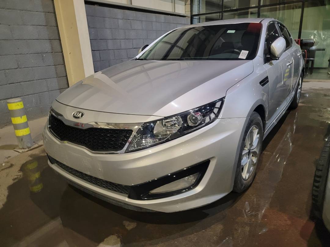 2013 KIA K5 — 185163 KM — Lot 389096 — Souq - Marhaba Auctions Used Cars - Image 5