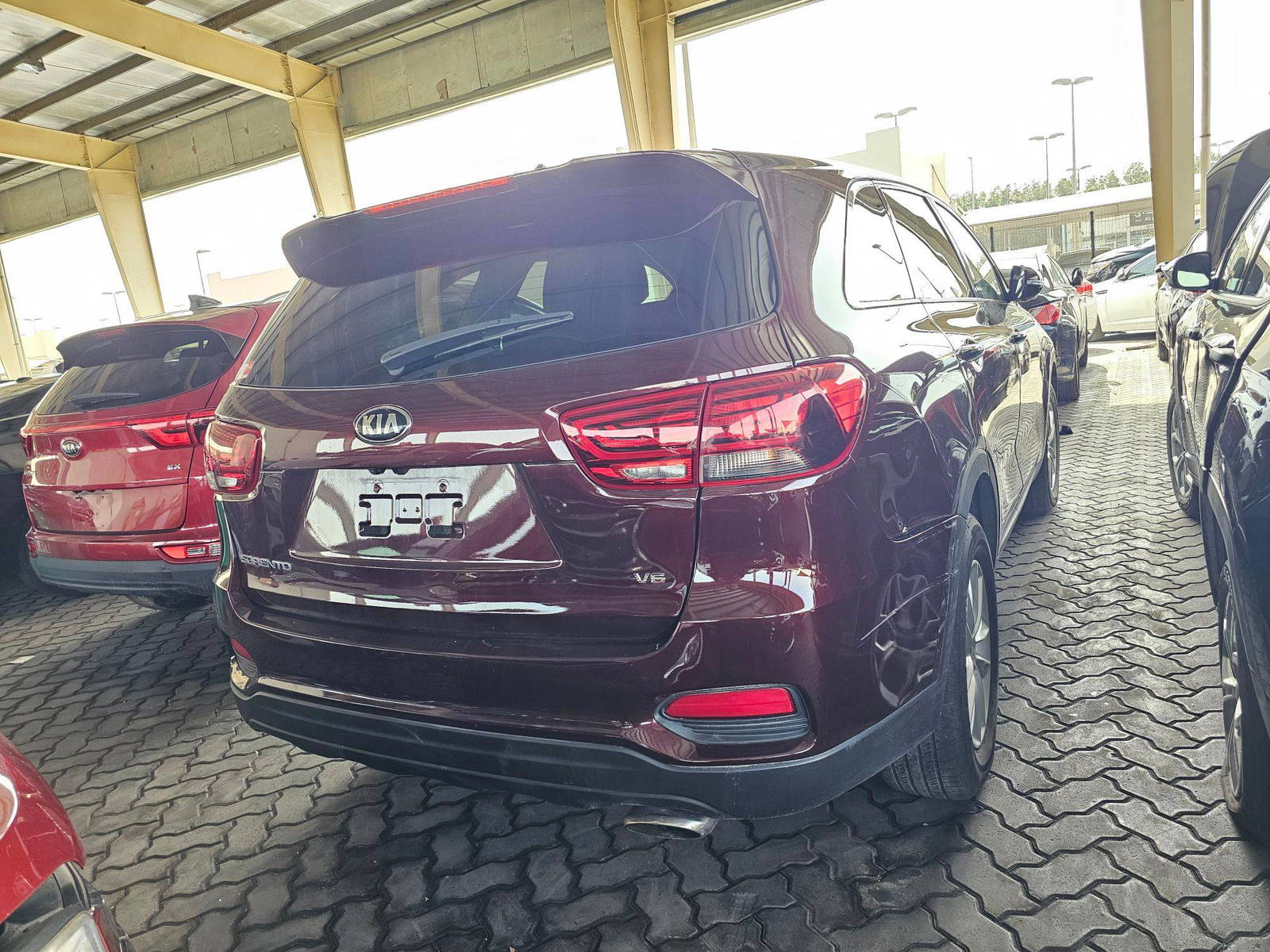 2020 KIA SORENTO — 52642 Miles — Lot LG615016 — Souq - Marhaba Auctions Used Cars - Image 3