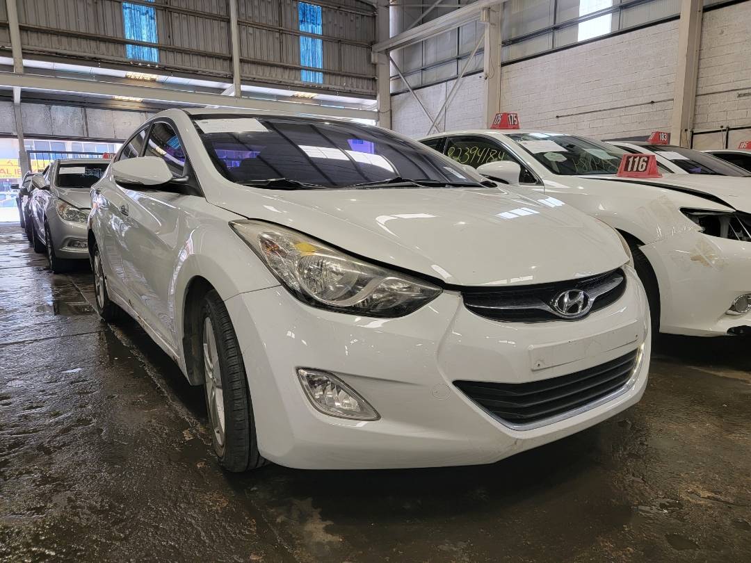 2011 HYUNDAI AVANTE — 188942 KM — Lot 019449 — Main - Marhaba Auctions Used Cars - Image 5