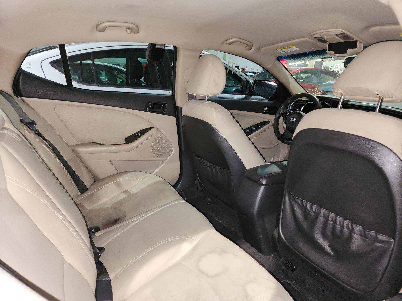 2015 KIA OPTIMA — 155715 Miles — Lot 46436594 — Souq - Marhaba Auctions Used Cars - Image 4