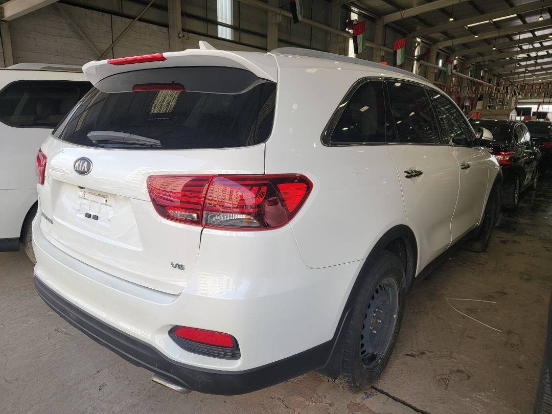 2019 KIA SORENTO — 174168 KM — Lot 80064574 — Main - Marhaba Auctions Used Cars - Image 3