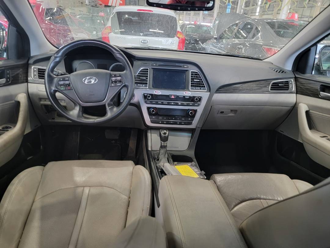 2015 HYUNDAI SONATA — 166224 Miles — Lot FH169435 — Main - Marhaba Auctions Used Cars - Image 7