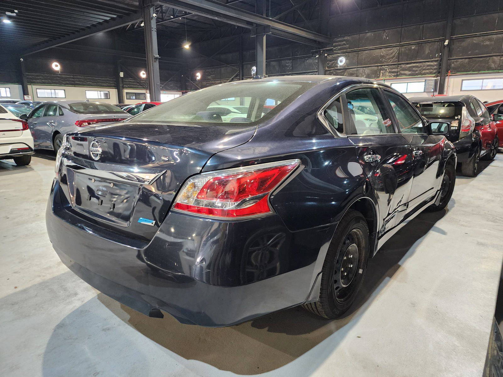 2014 NISSAN ALTIMA — 196135 Miles — Lot 39670857 — Al Quoz - Marhaba Auctions Used Cars - Image 3