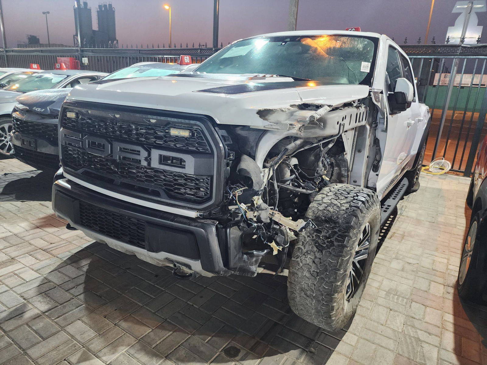 2019 FORD F150 - Raptor — 163893 Miles — Lot 69478445 — Al Sajaa - Marhaba Auctions Used Cars - Image 4