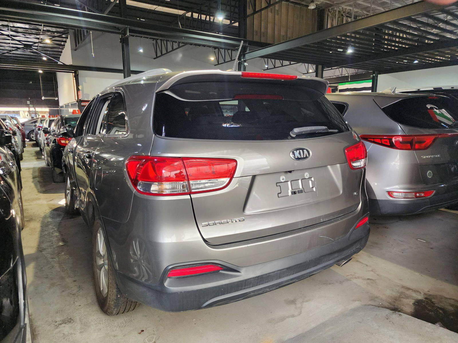 KIA SORENTO 2017 - Marhaba Auction Used Cars - Image 3