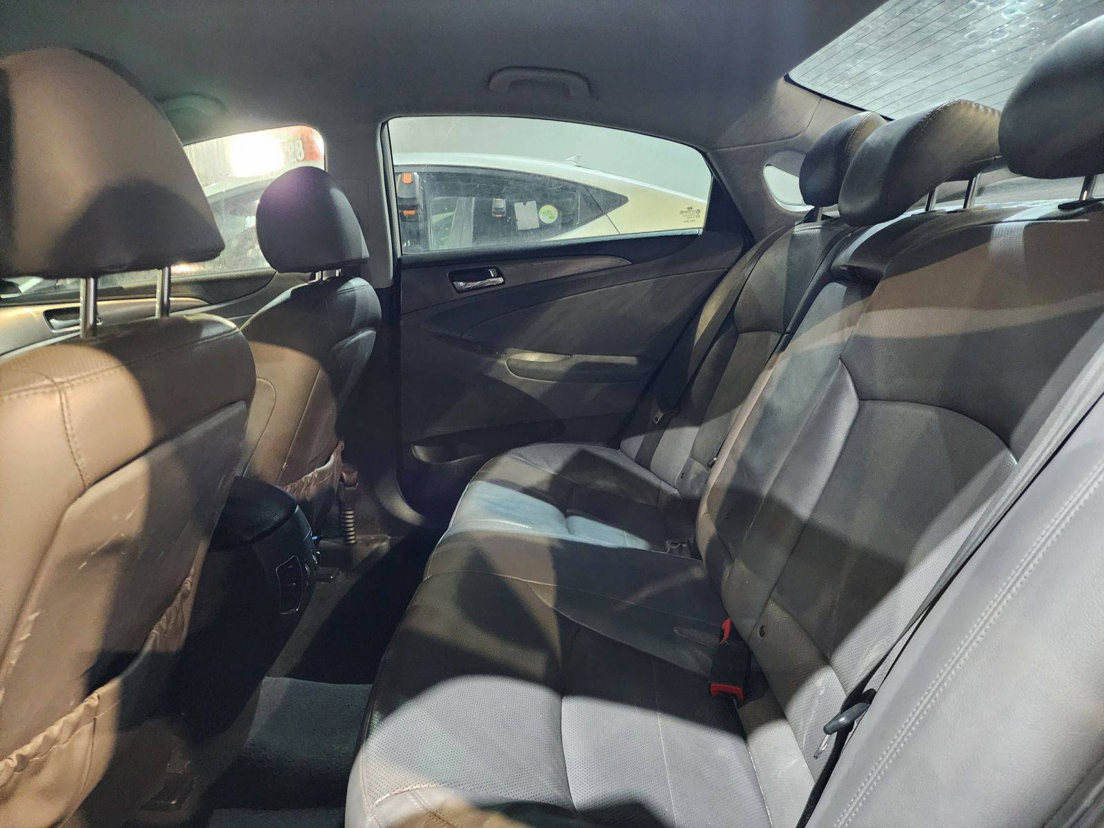 HYUNDAI SONATA 2012 - Marhaba Auction Used Cars - Image 7