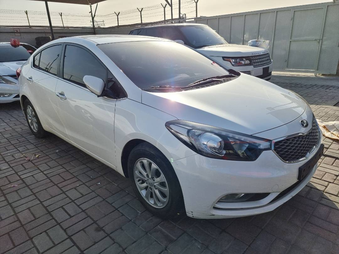 2013 KIA K3 — 102497 KM — Lot 125487 — Ind. 12 - Marhaba Auctions Used Cars - Image 3