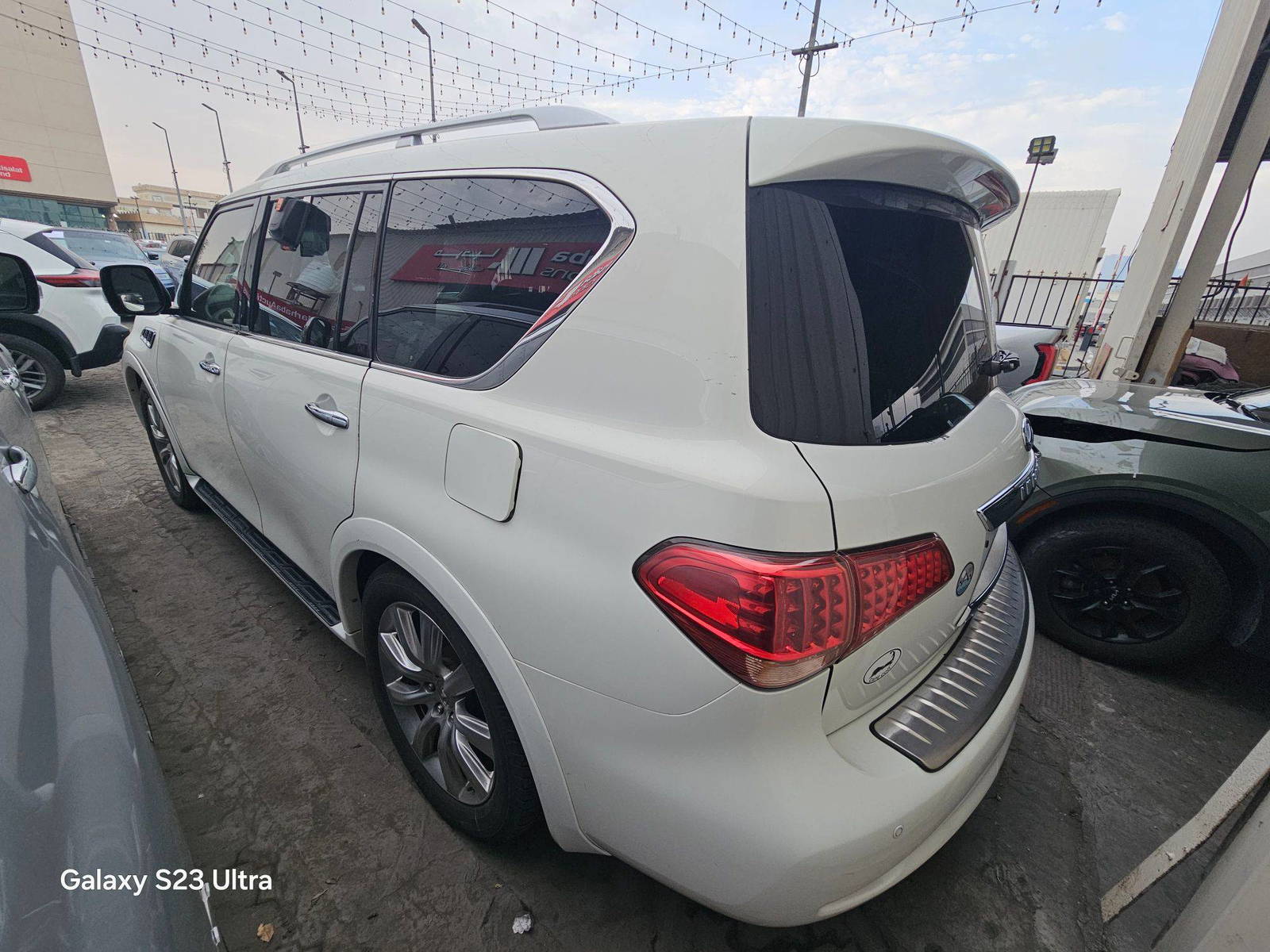 2012 INFINITI QX56 — 226822 Miles — Lot 7C9021040 — Main - Marhaba Auctions Used Cars - Image 6