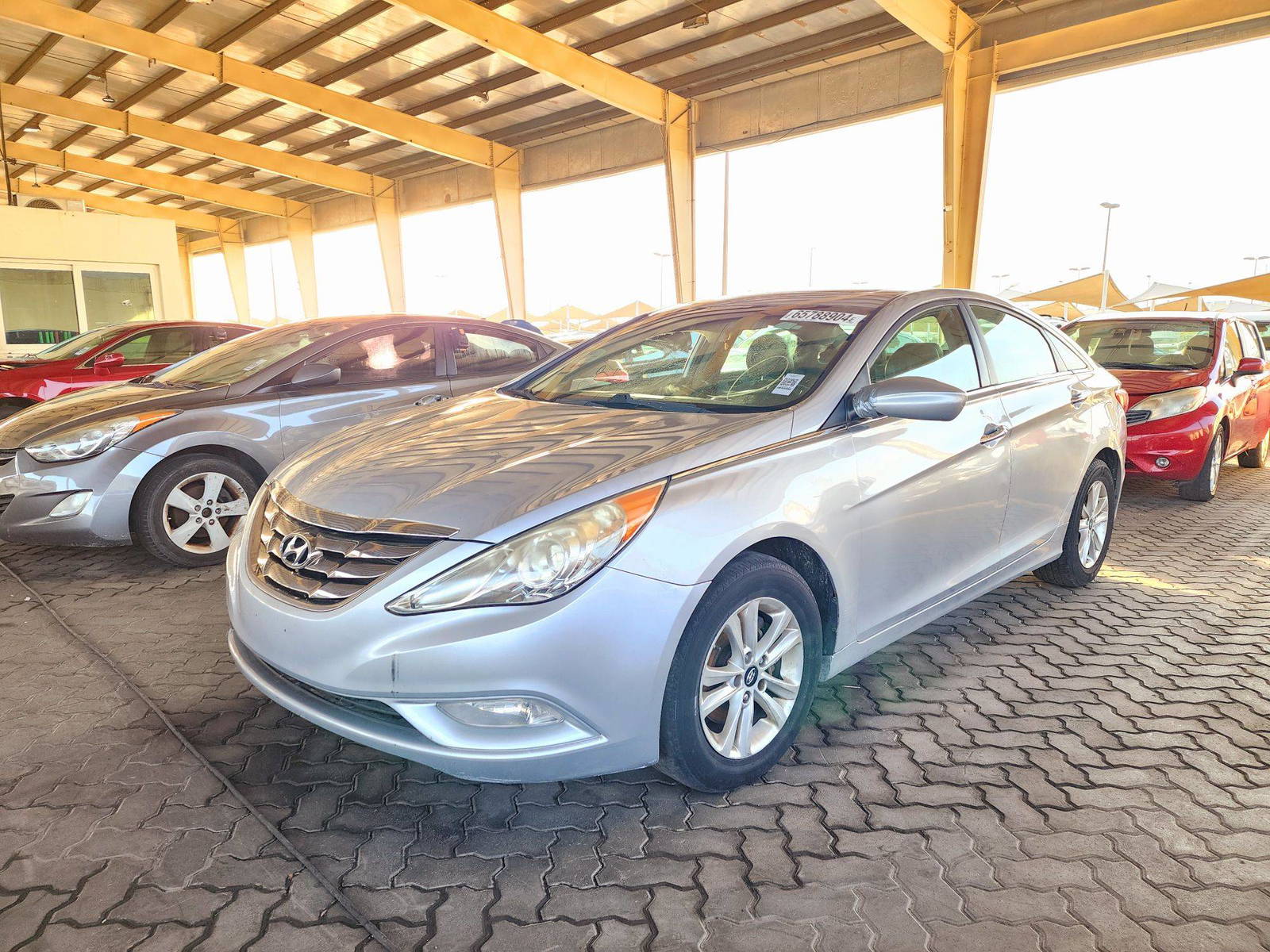 2011 HYUNDAI SONATA — 139916 Miles — Lot 65788904 — Souq - Marhaba Auctions Used Cars - Image 5