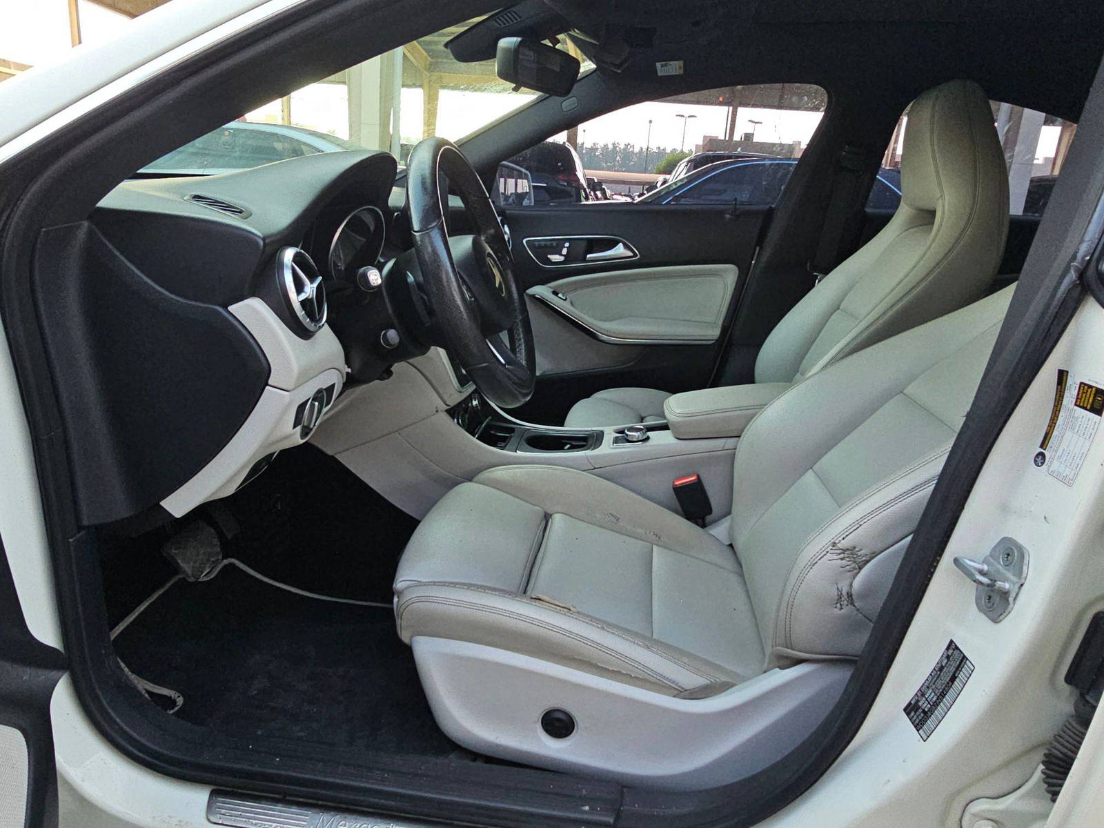 2018 MERCEDES BENZ CLA 250 — 57367 Miles — Lot GB2JN514804 — Souq - Marhaba Auctions Used Cars - Image 10