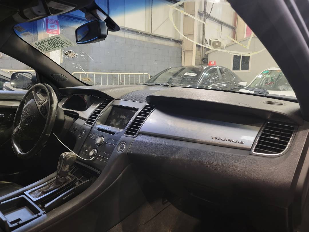 2013 FORD TAURUS — 179667 Miles — Lot 74996733 - Marhaba Auctions Used Cars - Image 5