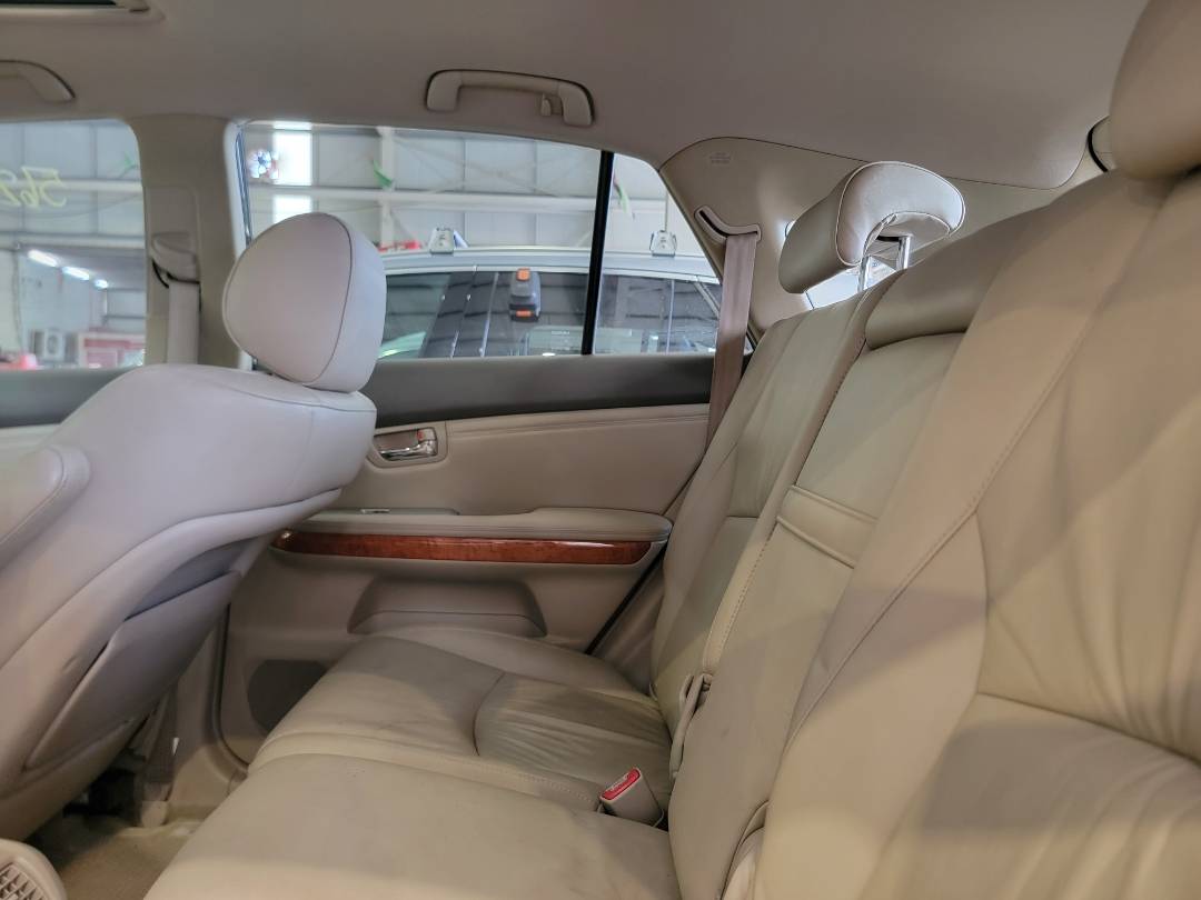 2009 LEXUS RX 350 — 260977 Miles — Lot 56297804 — Main - Marhaba Auctions Used Cars - Image 8