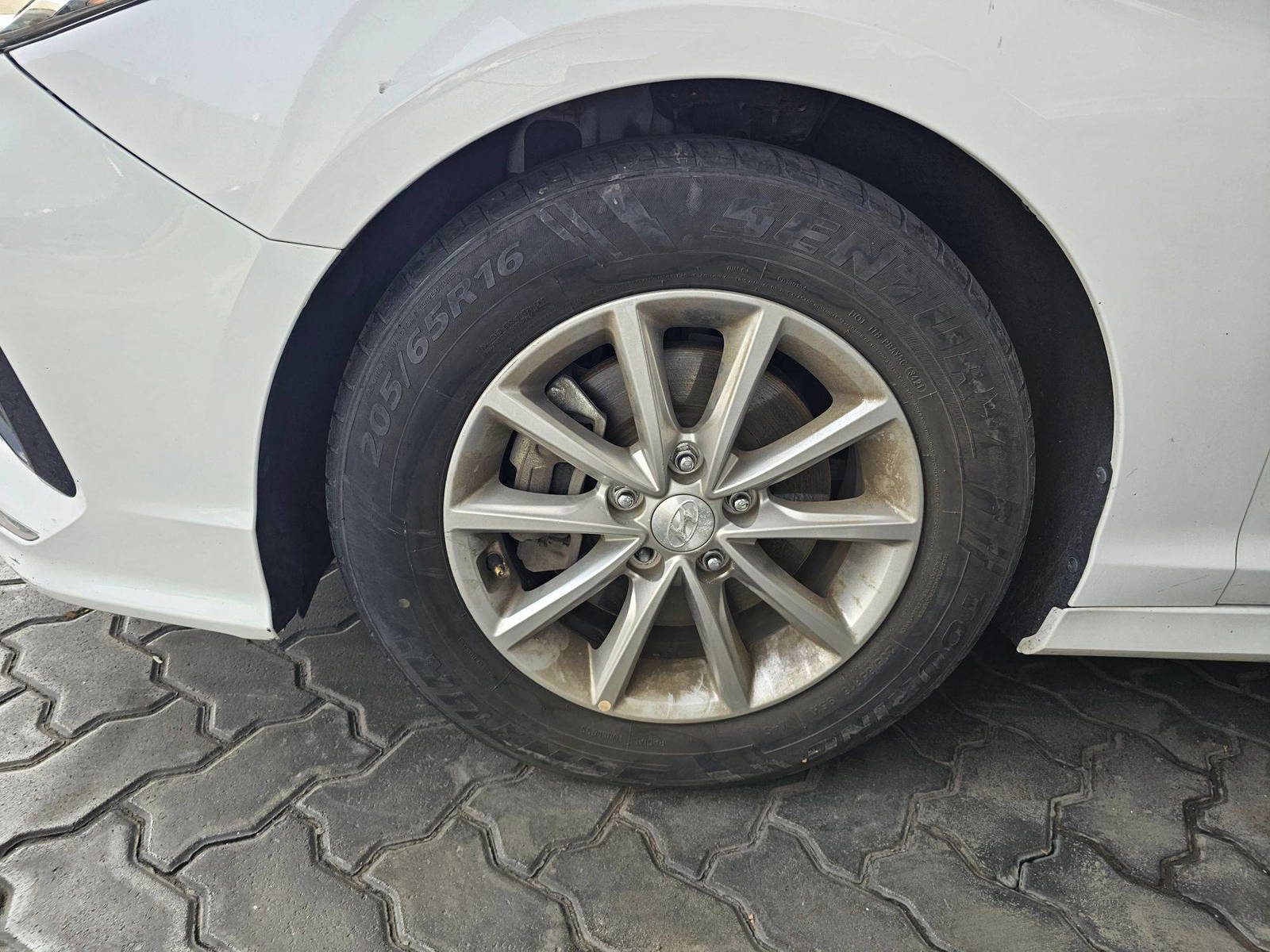 2019 HYUNDAI SONATA — 73677 Miles — Lot H756956 — Souq - Marhaba Auctions Used Cars - Image 11