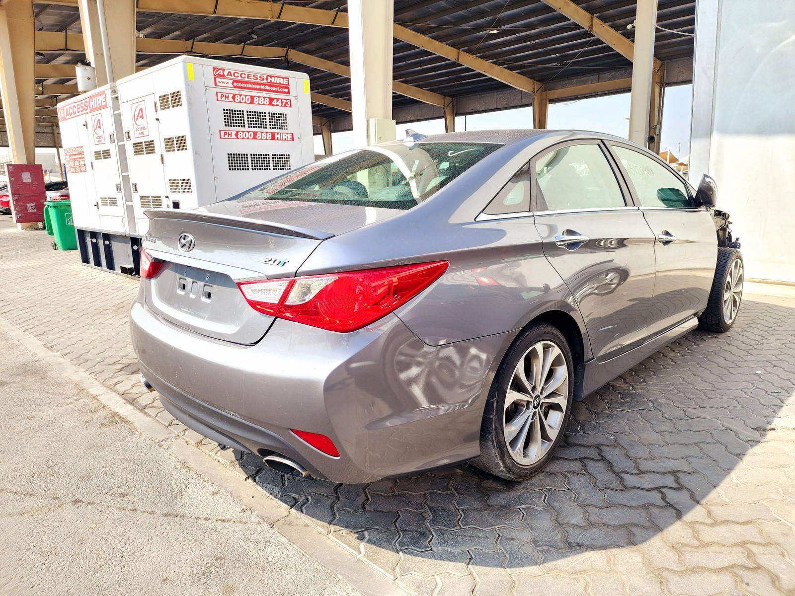 2014 HYUNDAI SONATA — 136252 Miles — Lot 2EH852767 — Souq - Marhaba Auctions Used Cars - Image 3
