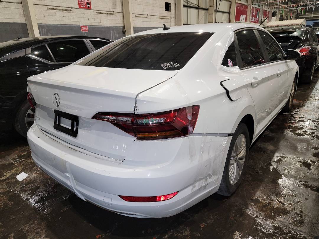 2019 VOLKSWAGEN JETTA — 118588 Miles — Lot 69150753 - Marhaba Auctions Used Cars - Image 4