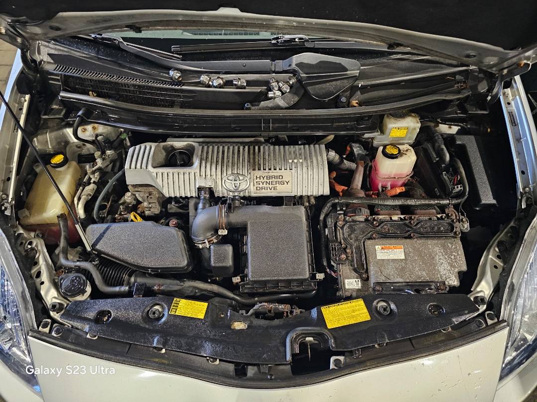 2011 TOYOTA PRIUS — 168374 Miles — Lot B1467859 — Main - Marhaba Auctions Used Cars - Image 9