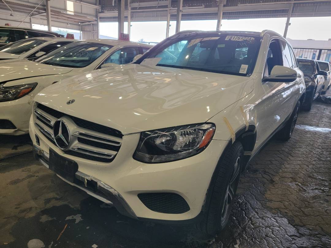 2019 MERCEDES BENZ GLC-300 — 93168 Miles — Lot KV165461 — Main - Marhaba Auctions Used Cars - Image 4