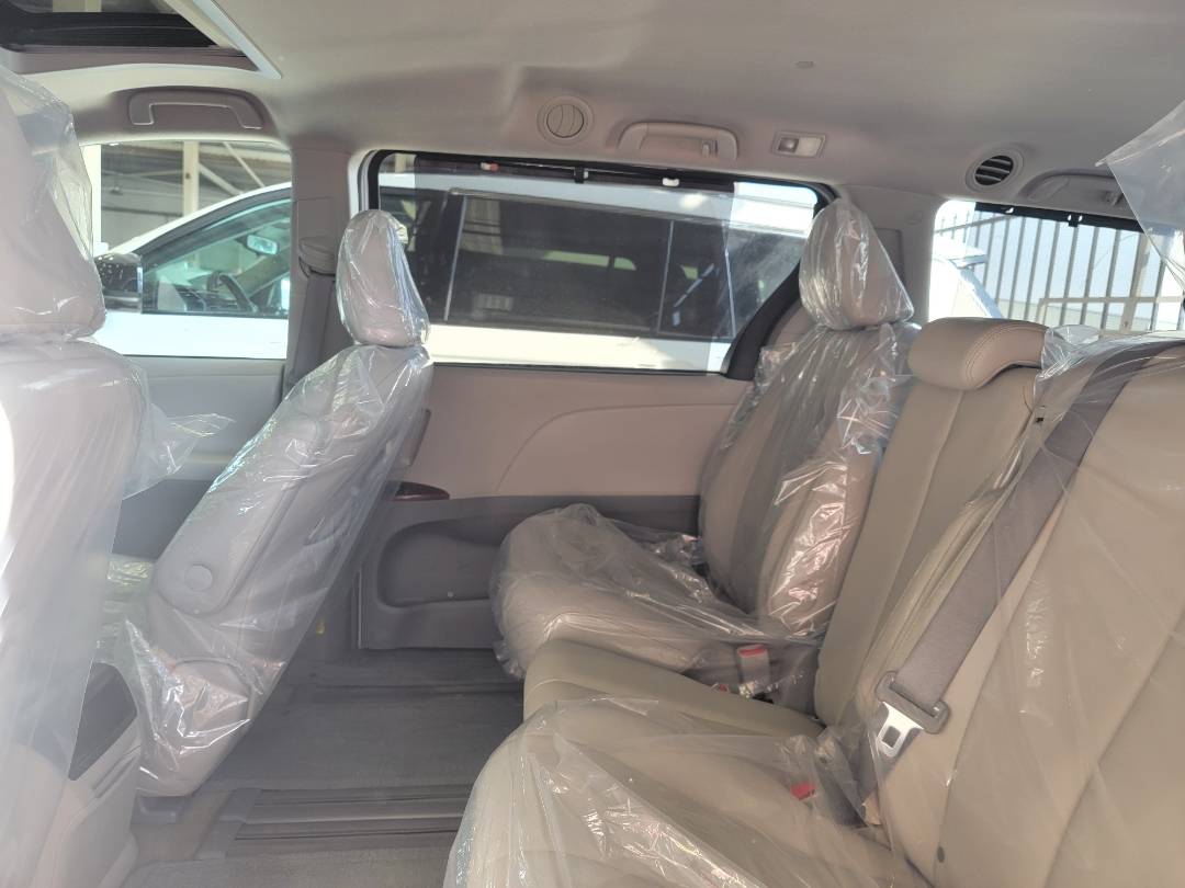 2013 TOYOTA SIENNA — 145767 Miles — Lot 399371 — Main - Marhaba Auctions Used Cars - Image 7