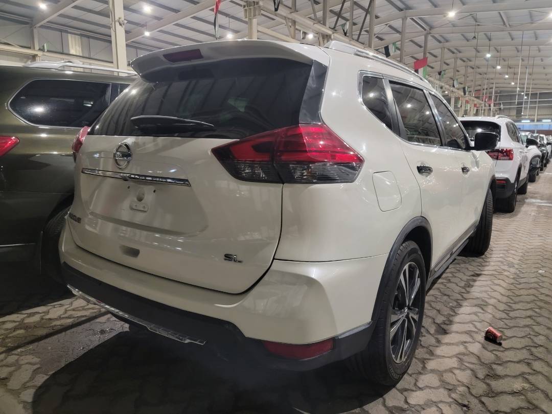 2017 NISSAN ROGUE — 132328 Miles — Lot HC812526 — Main - Marhaba Auctions Used Cars - Image 3