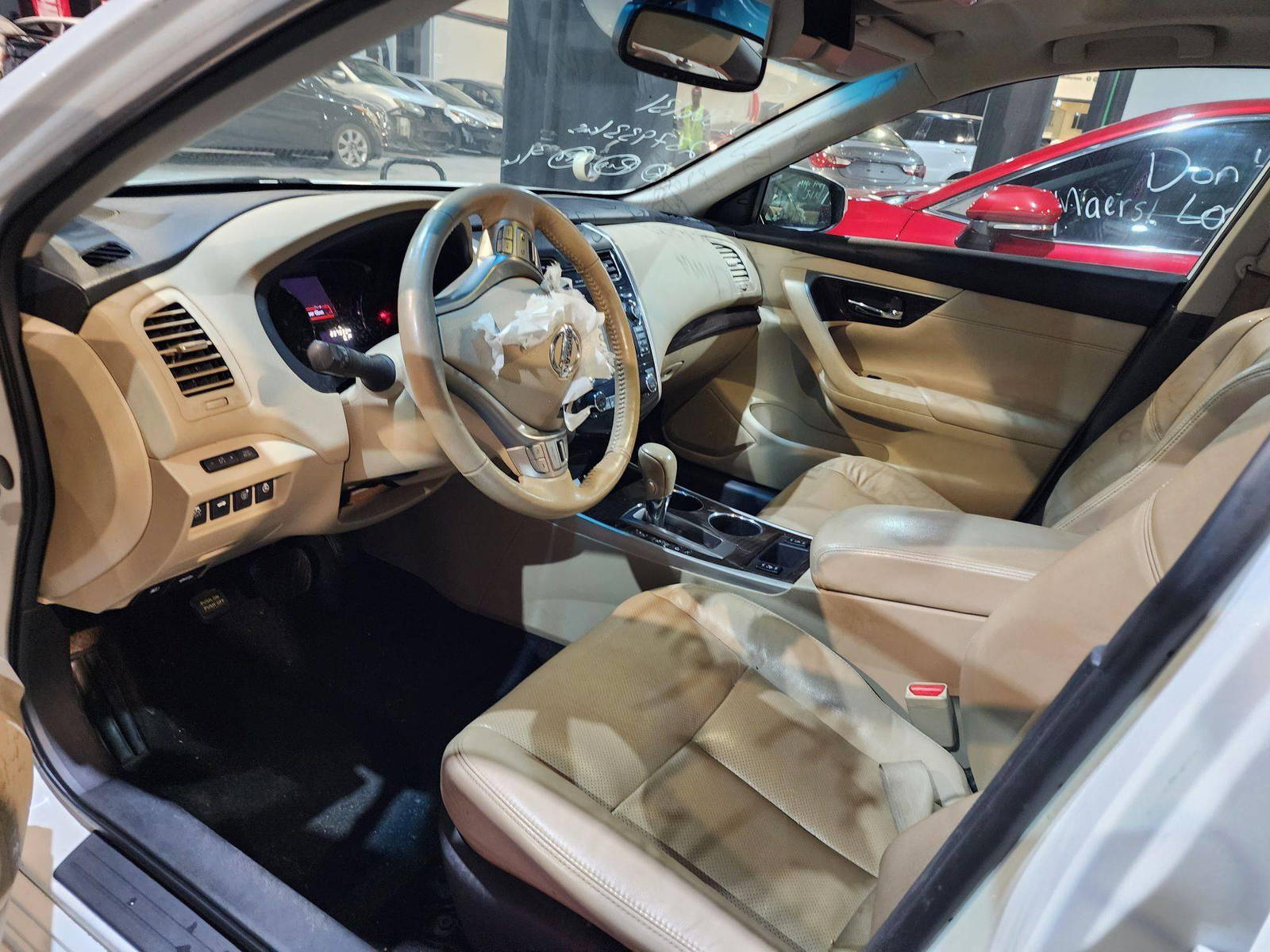 2015 NISSAN ALTIMA — 237933 KM — Lot 12021601 — Al Quoz - Marhaba Auctions Used Cars - Image 6