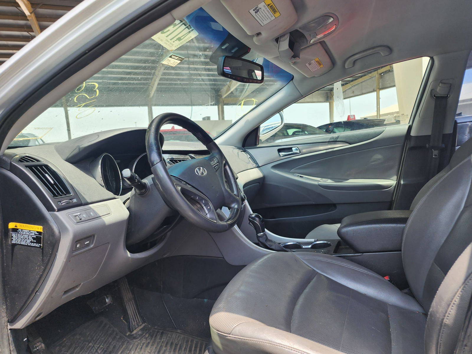 2012 HYUNDAI SONATA — 175772 Miles — Lot 47751624 — Souq - Marhaba Auctions Used Cars - Image 8
