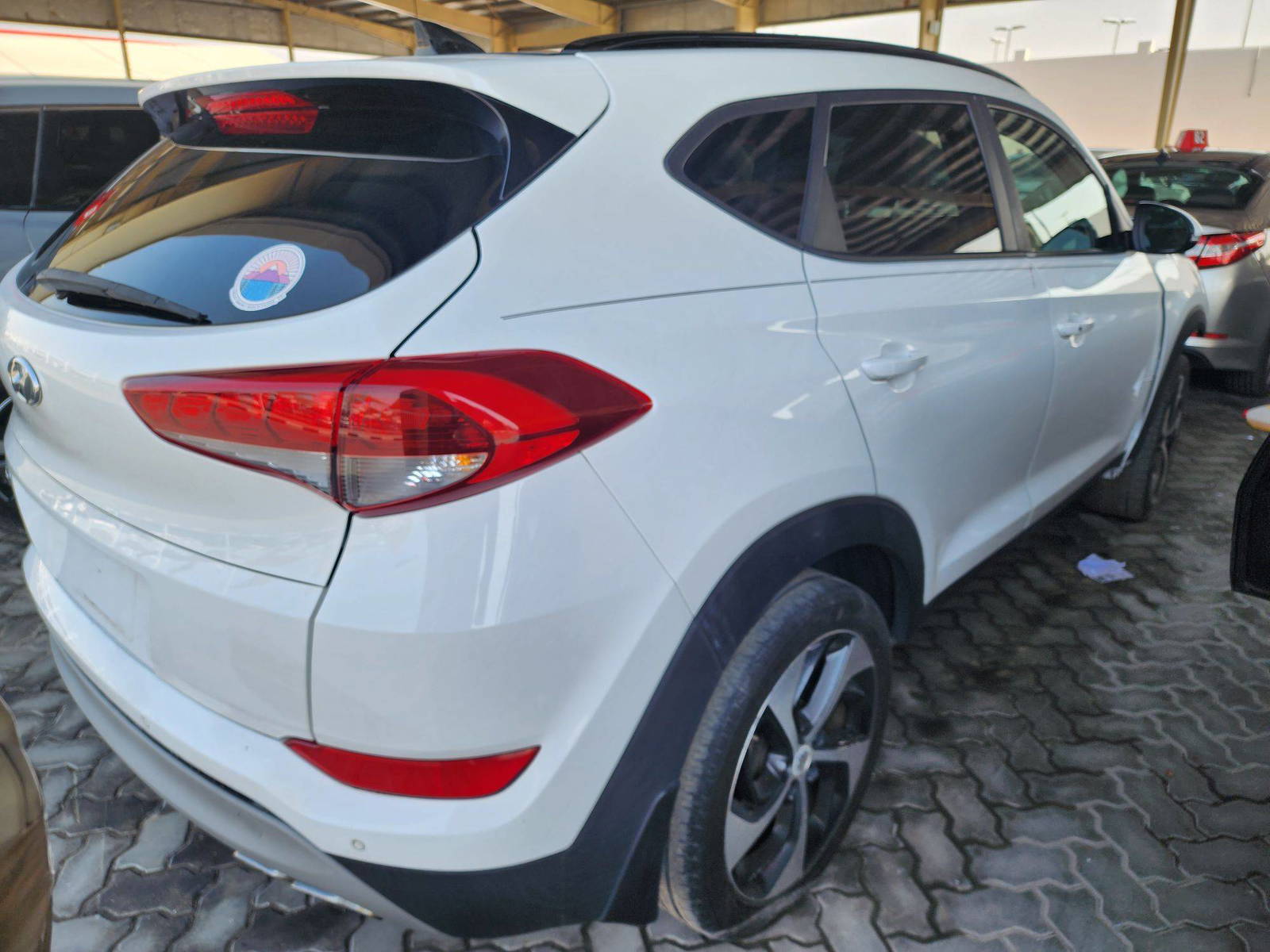 2018 HYUNDAI TUCSON — 90184 Miles — Lot 70422783 - Marhaba Auctions Used Cars - Image 3