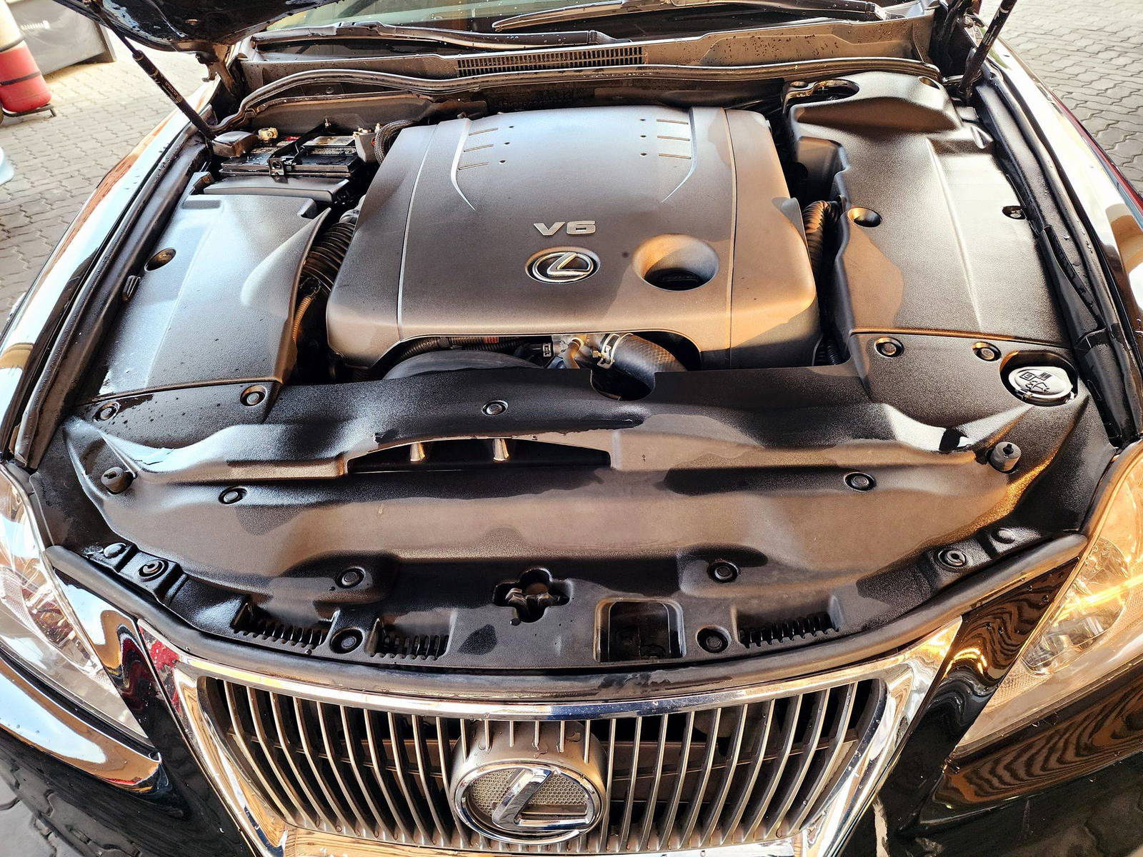 2011 LEXUS IS 250 — 133824 Miles — Lot 6B5138311 — Souq - Marhaba Auctions Used Cars - Image 12