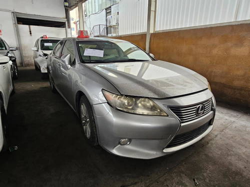 2013 LEXUS ES 350 at Marhaba Auctions