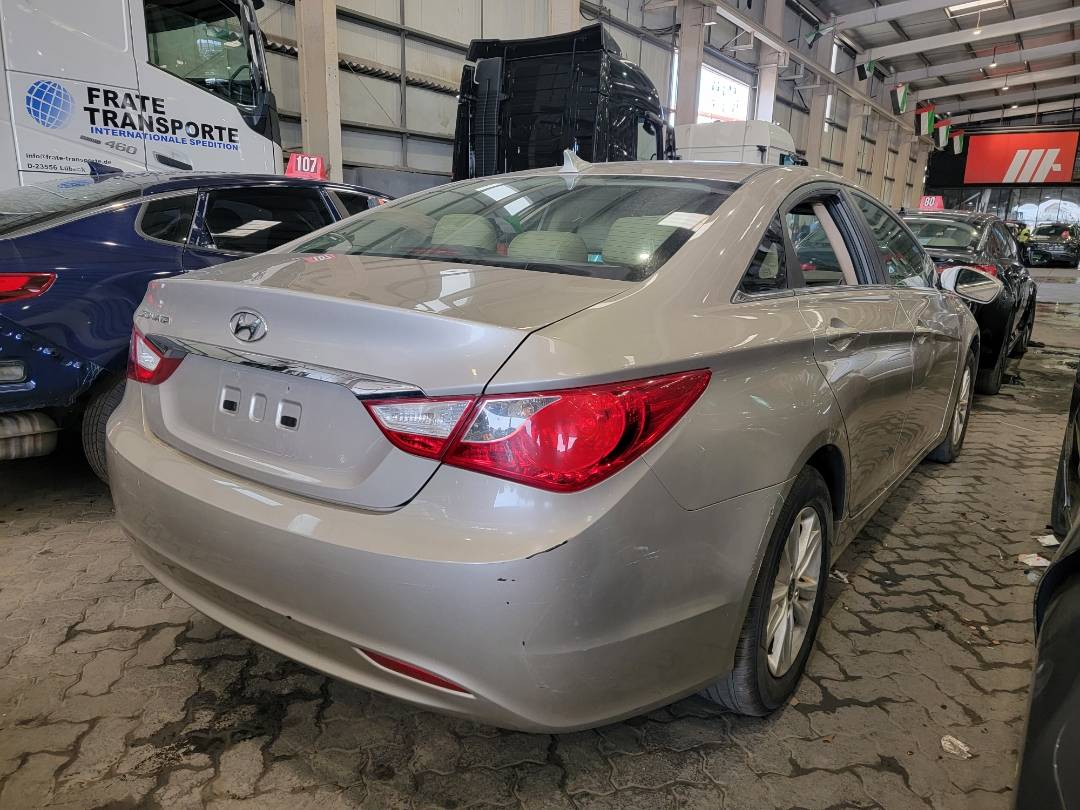 2011 HYUNDAI SONATA — 138775 Miles — Lot C1BH136921 — Main - Marhaba Auctions Used Cars - Image 4