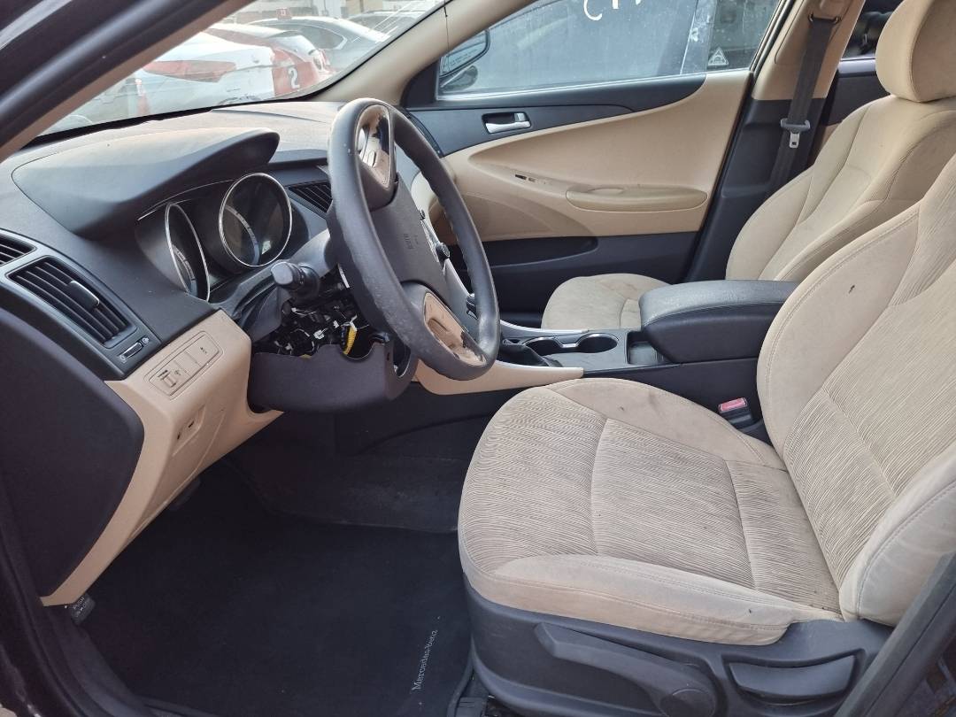 2011 HYUNDAI SONATA — 138224 Miles — Lot 125487 — Ind. 12 - Marhaba Auctions Used Cars - Image 8