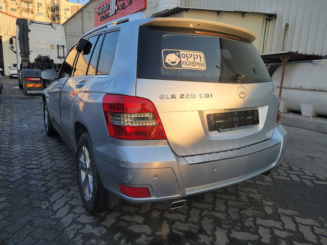 2012 MERCEDES BENZ GLK 220 — 244987 KM — Lot 908380 — Main - Marhaba Auctions Used Cars - Image 3