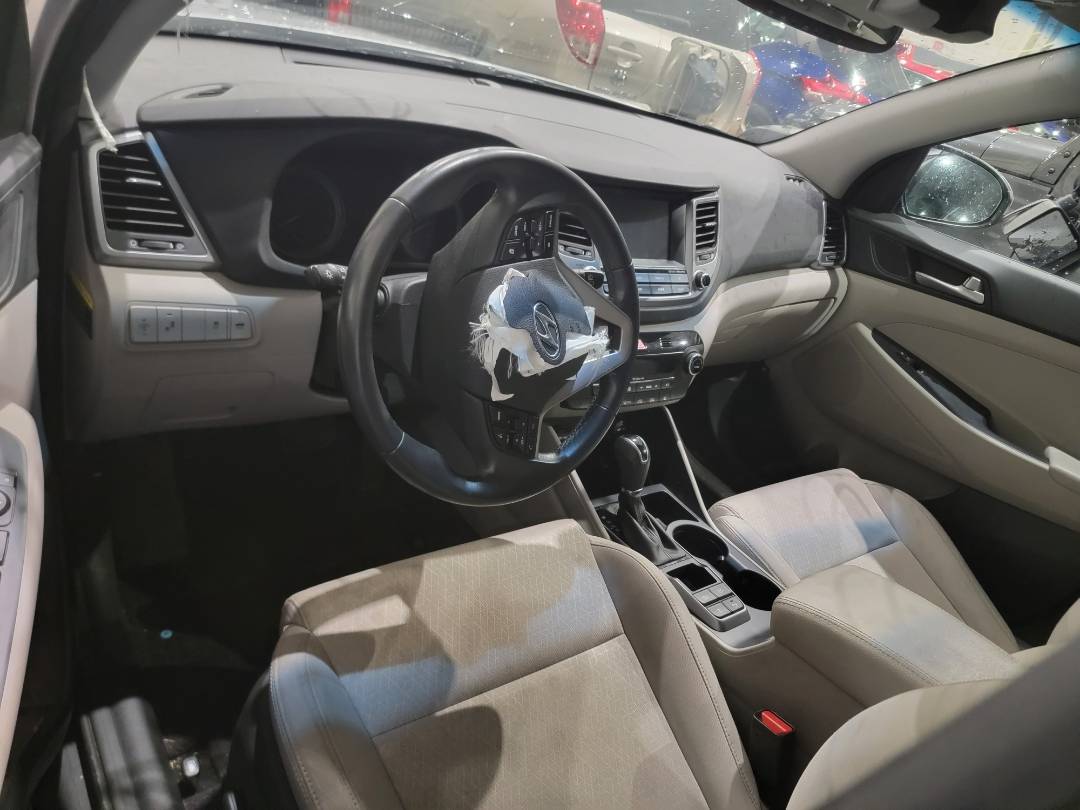 2018 HYUNDAI TUCSON — 31847 Miles — Lot 70260393 - Marhaba Auctions Used Cars - Image 4