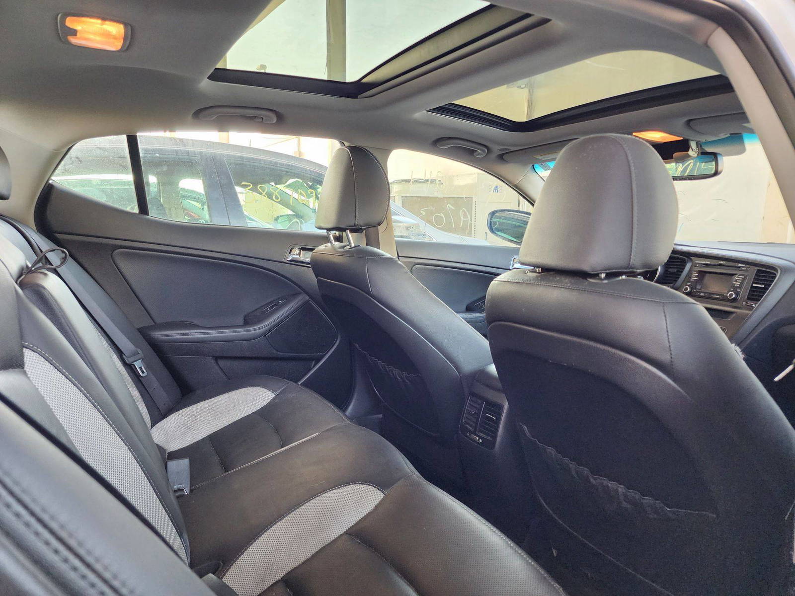2012 KIA OPTIMA — 149703 Miles — Lot 43059914 — Souq - Marhaba Auctions Used Cars - Image 4