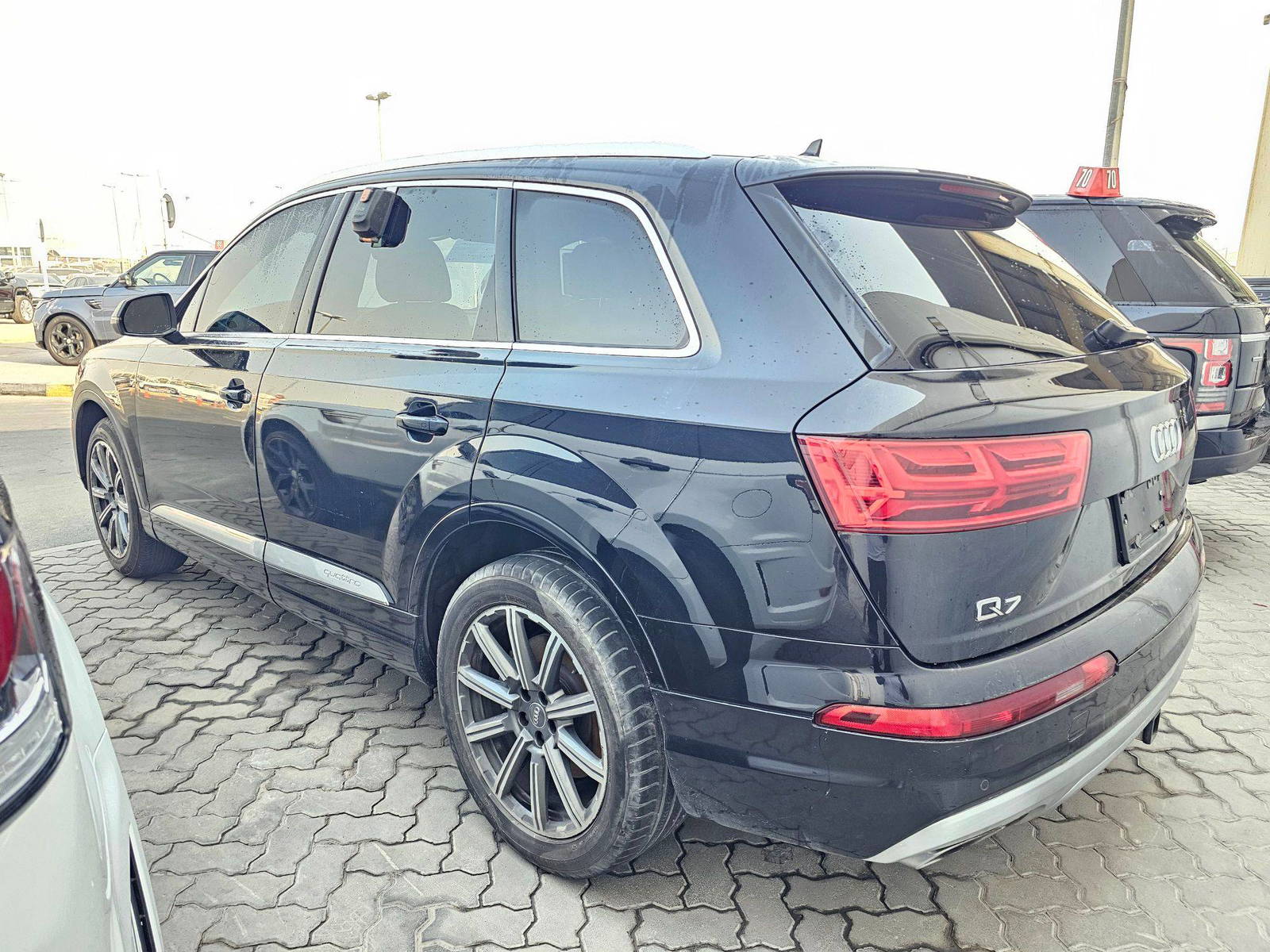 2018 AUDI Q7 PREMIUM PLUS — 317898 KM — Lot 9JD004813 — Souq - Marhaba Auctions Used Cars - Image 3